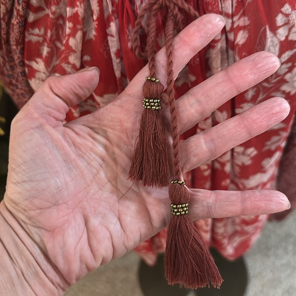 Free People Red Hendrix In A Haze Floral Boho Oversized
Sheer Blouse Top - Picture 6 of 13